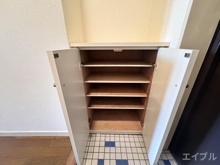 物件内観写真17　(靴箱)