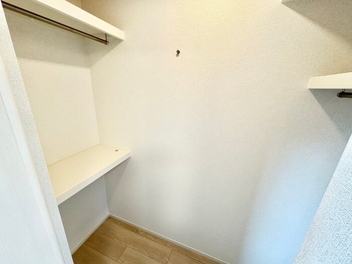 物件内観写真14　(収納)