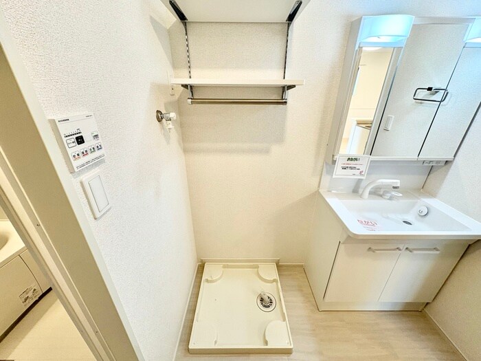 物件内観写真19　(洗濯機置場)