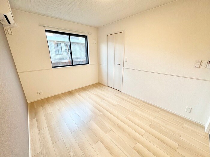 物件内観写真21　(居室)