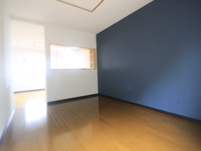 物件内観写真5　(居室)