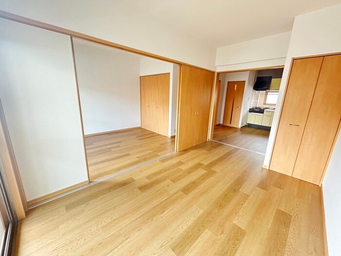 物件内観写真7　(居室)