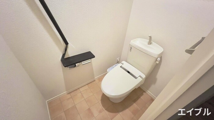 物件内観写真10　(トイレ)