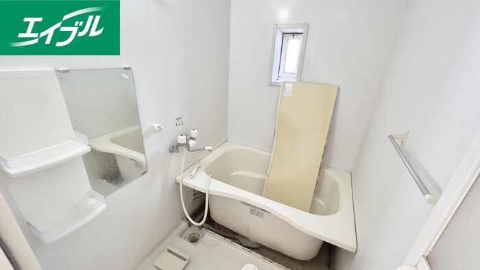 物件内観写真10　(バス／シャワールーム等)