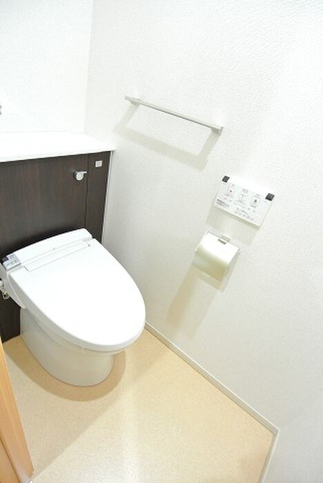 物件内観写真10　(トイレ)