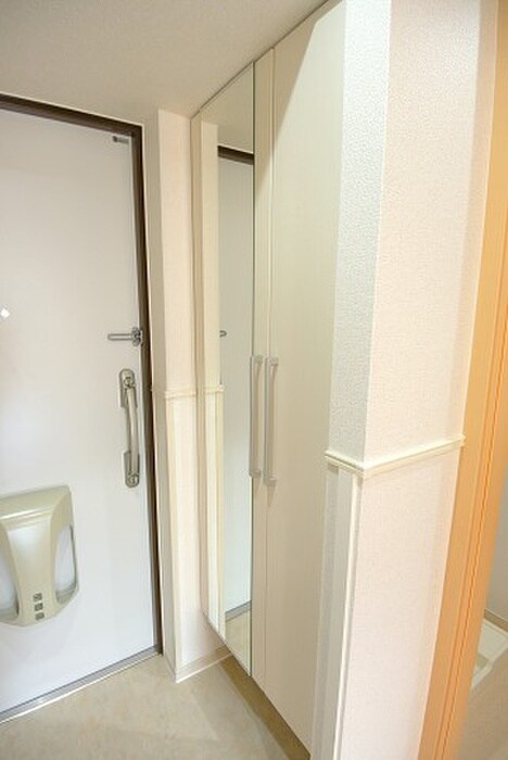 物件内観写真12　(靴箱)