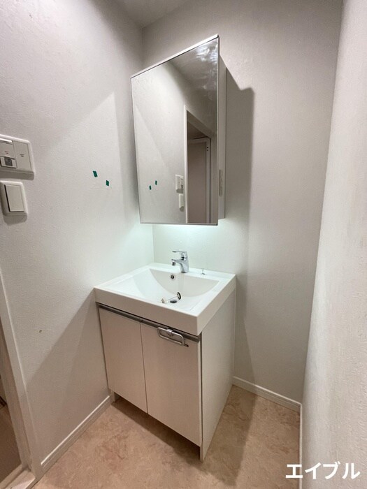 物件内観写真12　(洗面)