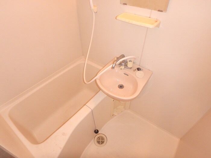 物件内観写真6　(バス／シャワールーム等)