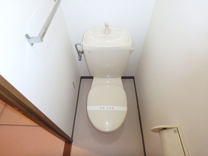 物件内観写真7　(トイレ)