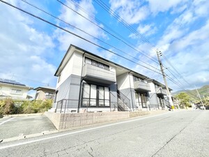 プリマベ－ラＢ外観写真