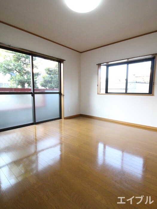 物件内観写真5　(居室)