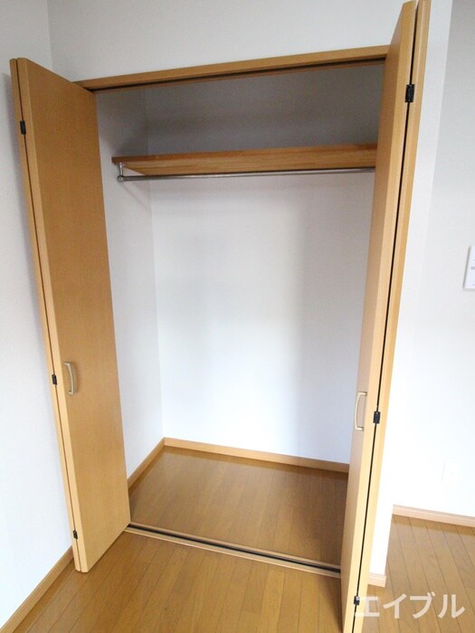物件内観写真11　(収納)