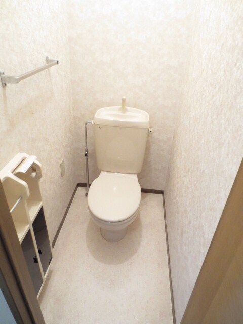 物件内観写真12　(トイレ)