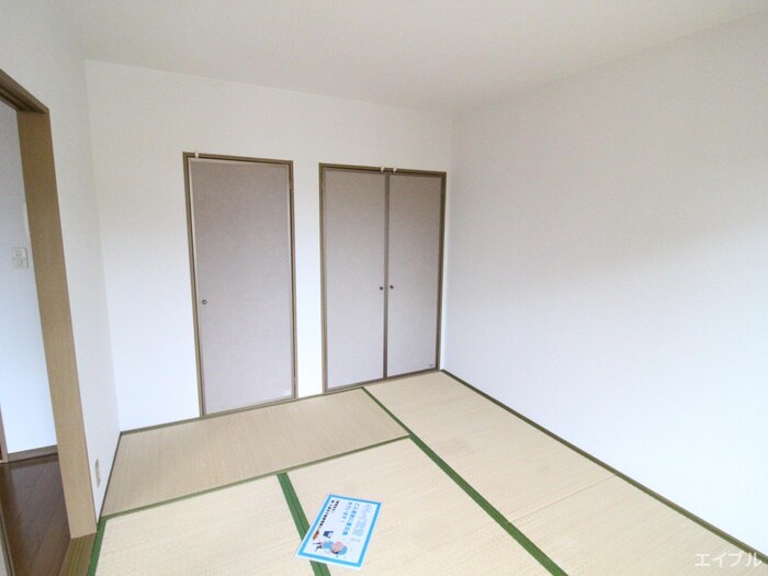 物件内観写真18　(居室)