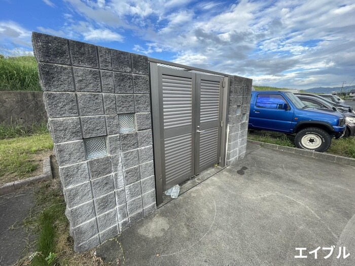 物件外観写真6　(建物設備)