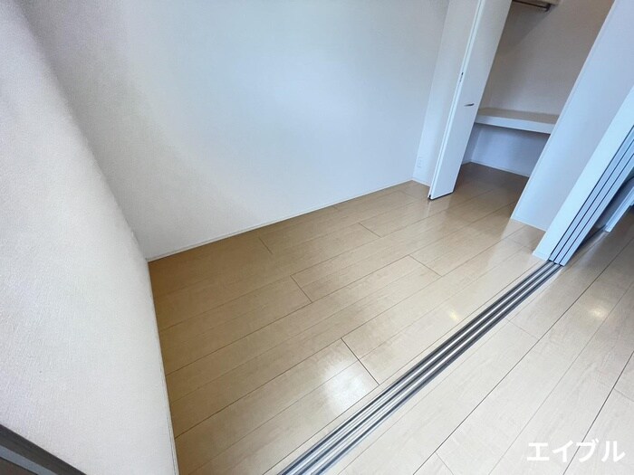 物件内観写真18　(居室)