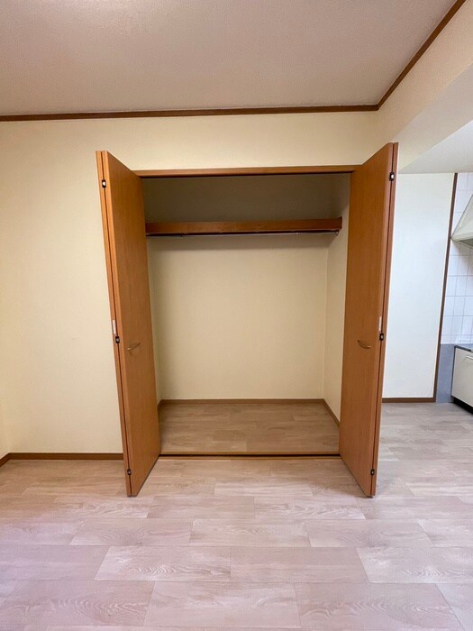 物件内観写真9　(収納)