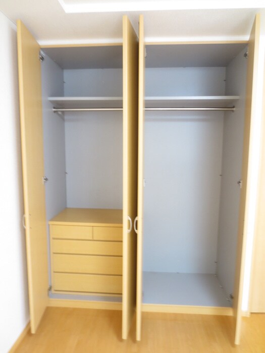 物件内観写真13　(収納)