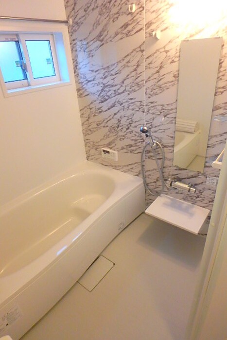 物件内観写真12　(バス／シャワールーム等)