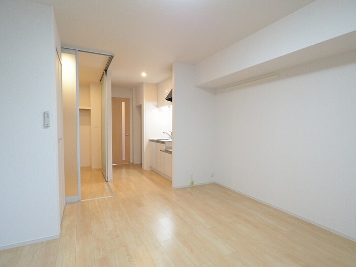 物件内観写真4　(居室)