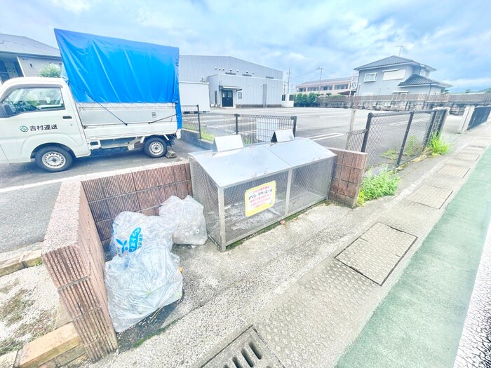 物件外観写真3　(建物設備)