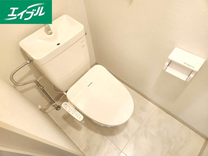 物件内観写真9　(トイレ)