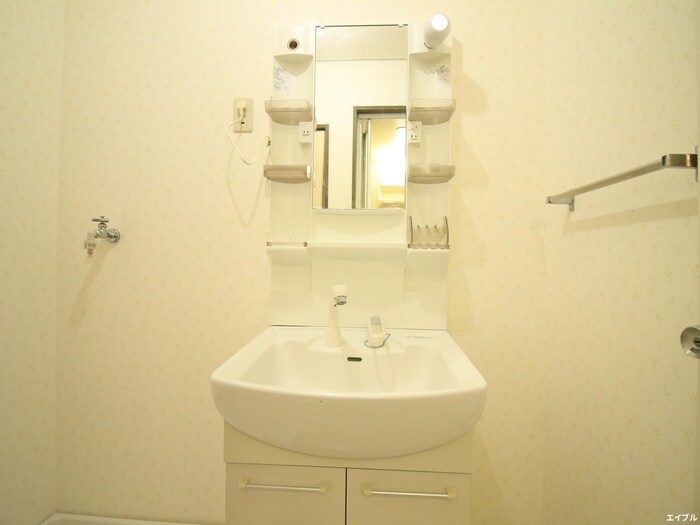 物件内観写真12　(洗面)