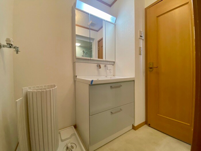 物件内観写真10　(洗面)