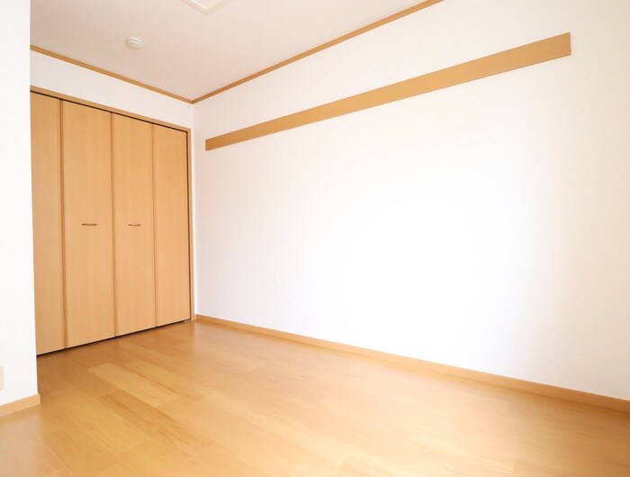 物件内観写真13　(居室)