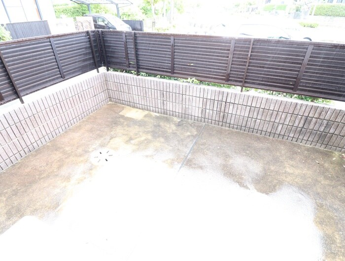 物件内観写真16　(ベランダ・バルコニー)