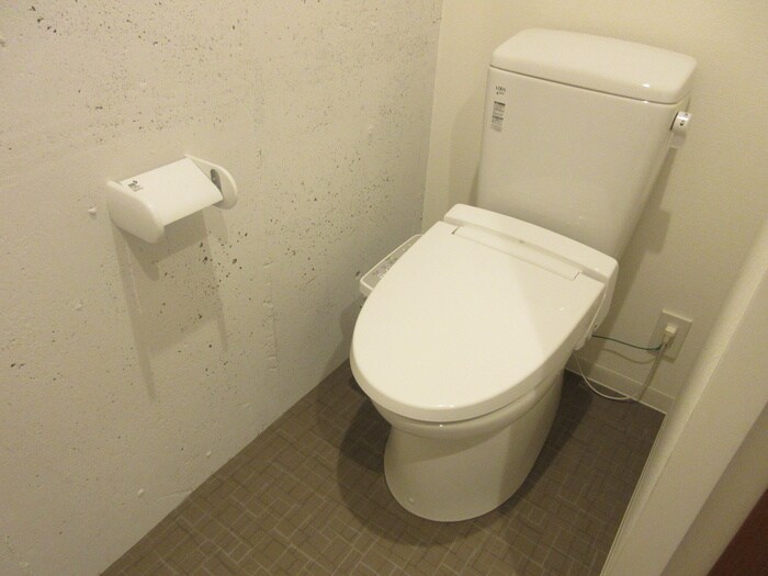 物件内観写真15　(トイレ)