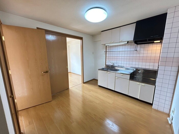 物件内観写真7　(居室)