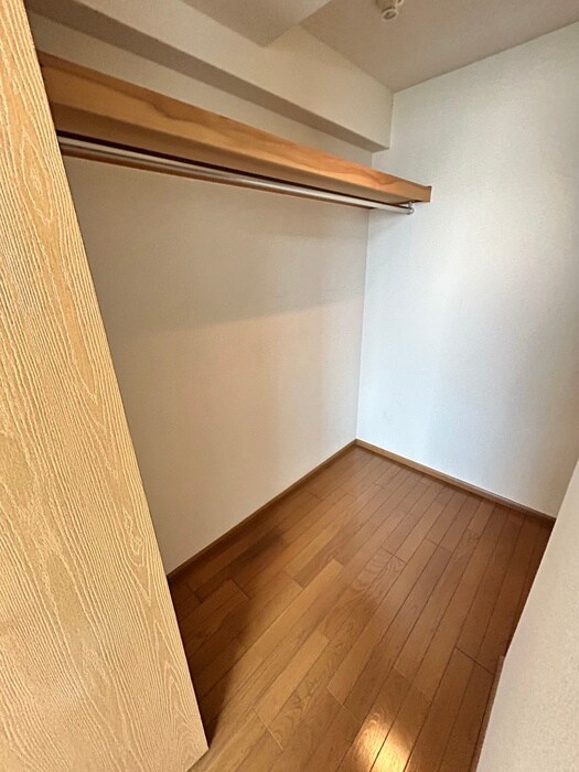 物件内観写真15　(収納)