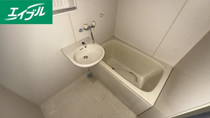 物件内観写真8　(バス／シャワールーム等)