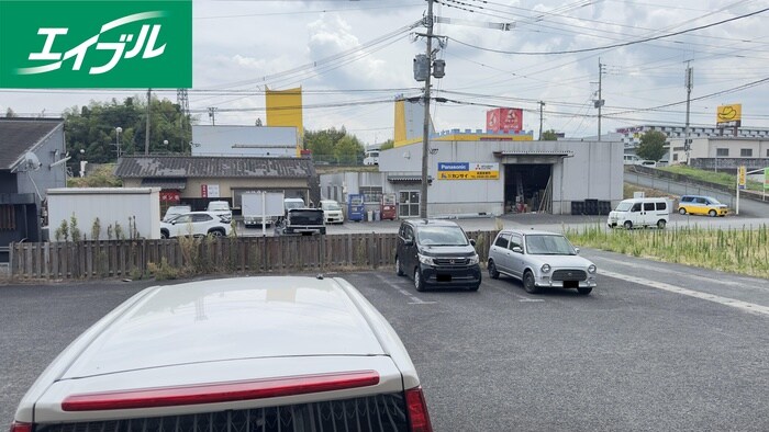 物件内観写真20　(室内からの展望)