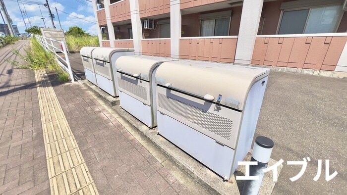 物件外観写真3　(建物設備)