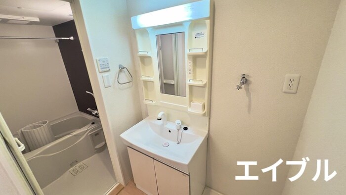 物件内観写真8　(洗面)