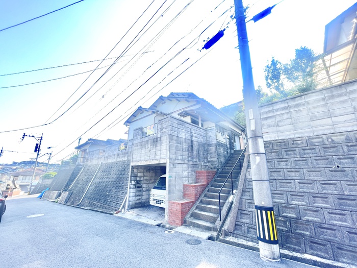 塔野３丁目貸家
