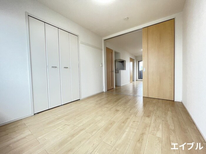 物件内観写真21　(居室)