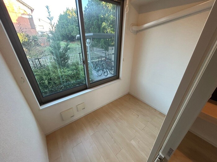 物件内観写真16　(内観写真)