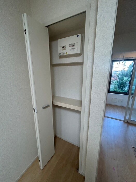 物件内観写真18　(収納)