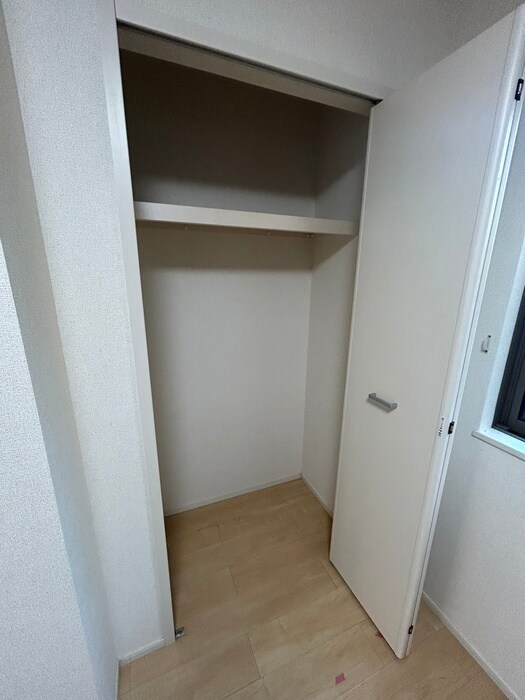 物件内観写真19　(収納)