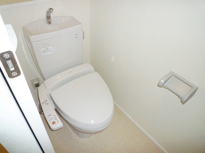 物件内観写真10　(トイレ)