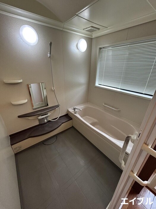 物件内観写真8　(バス／シャワールーム等)