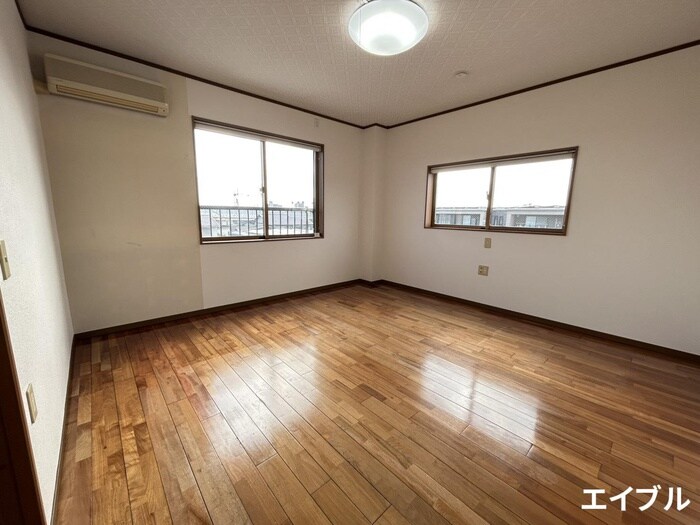 物件内観写真11　(居室)