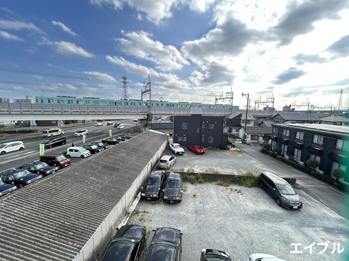 物件内観写真21　(室内からの展望)