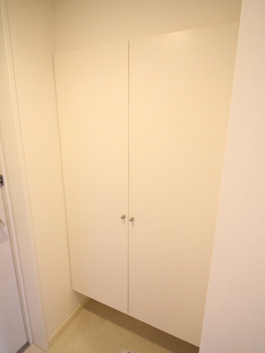 物件内観写真15　(靴箱)