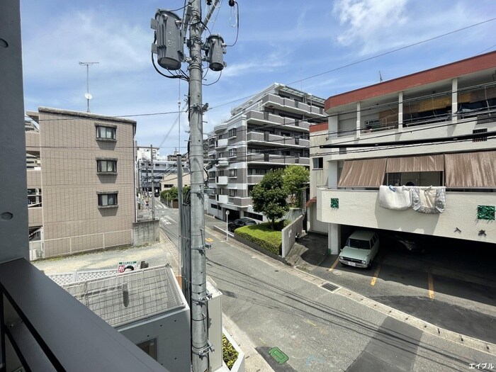 物件内観写真22　(室内からの展望)