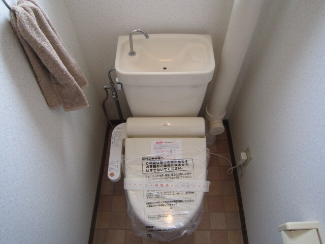 物件内観写真13　(トイレ)