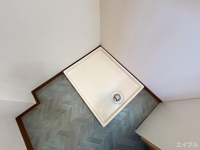 物件内観写真14　(洗濯機置場)